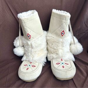 Airwalk White Fur-Lined Winter Boots